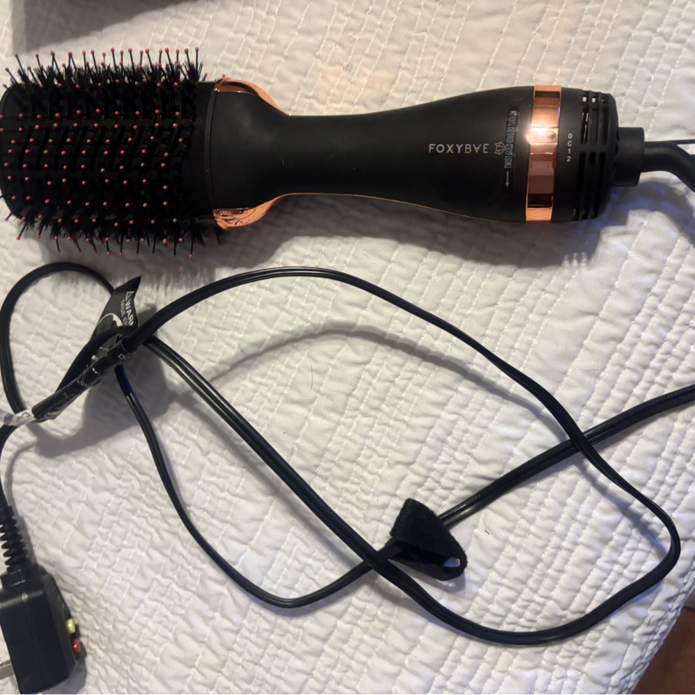 FoxyBae Hair Dryer Brush with Black and Rose Gold Accents